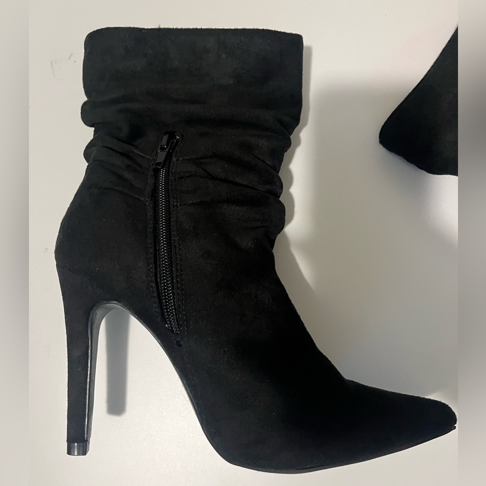 From shoe dazzle, Braven, high heeled, soft, faux leather boots, size 6